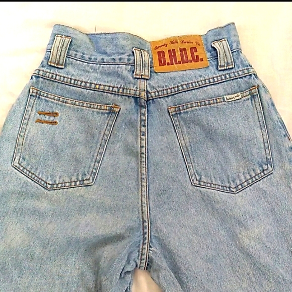 VINTAGE BHDC Button Fly High Waist Tapered Leg 'Mom' Jeans / Distressed Denim - Picture 15 of 15